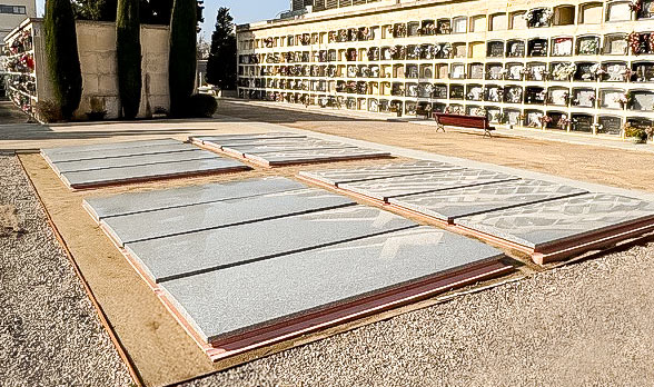 materiales resistentes tumbas prefabricadas